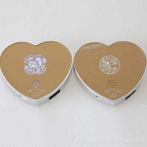 4,500mAh heart-shaped power bank for mobile phone and tablet